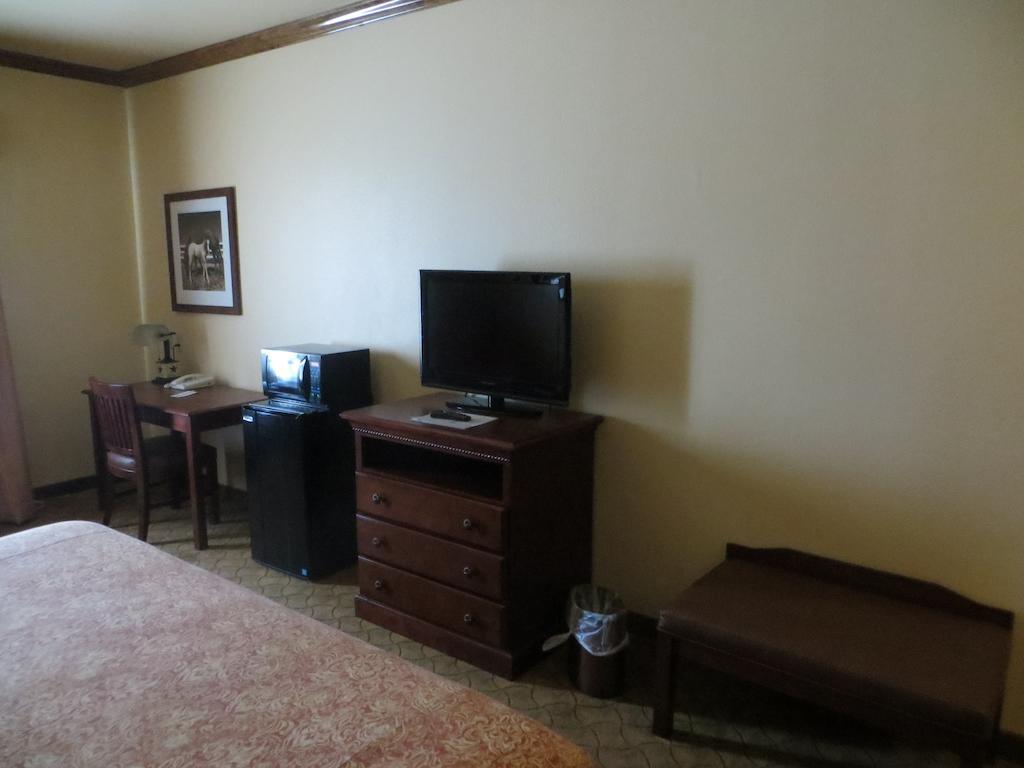 Hotel Texas Hallettsville Δωμάτιο φωτογραφία