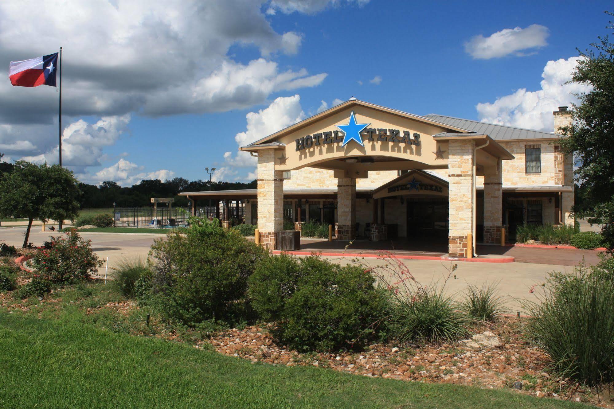 Hotel Texas Hallettsville Εξωτερικό φωτογραφία